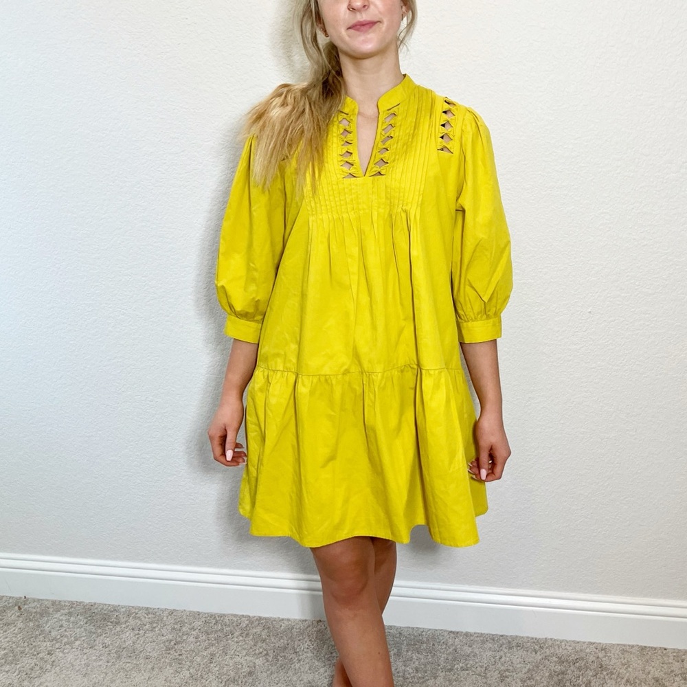 🔥 Moodie yellow gold tunic dress cutout details puff sleeves Medium